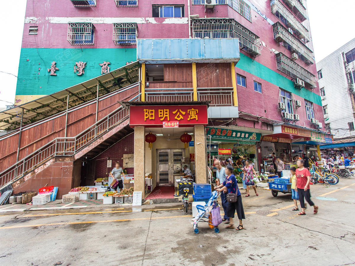 深圳小区 龙岗小区 b 宝安小区 d 大鹏新区小区 f 福田小区 g 光明