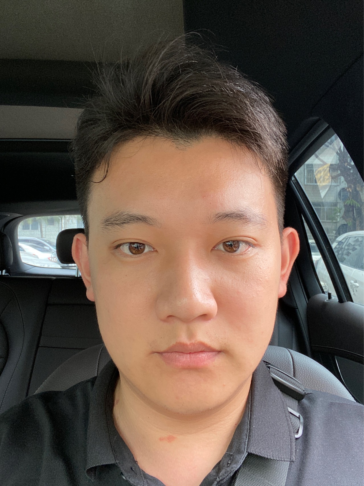彩世界小区金牌经纪人头像