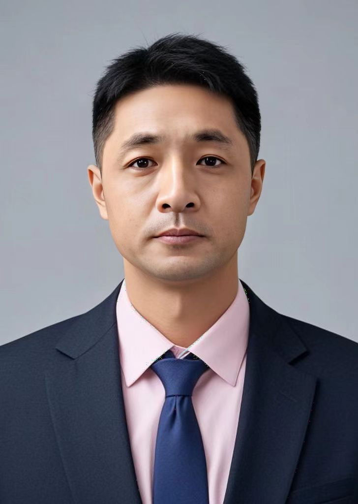 隆泉新村经纪人头像